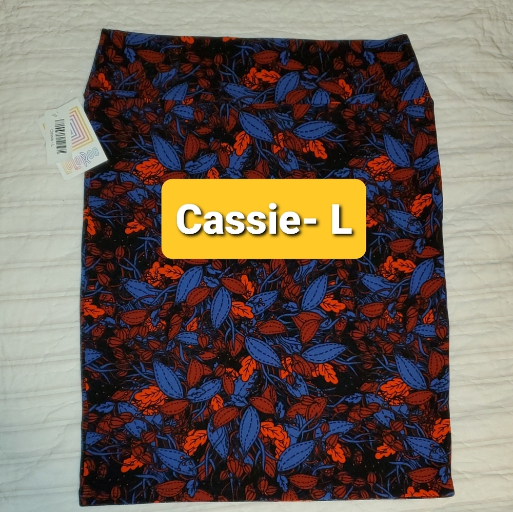 Lularoe Cassie-LG